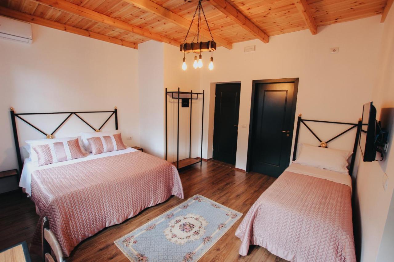 Hotel Bujtina Maria Gjirokastra Zewnętrze zdjęcie