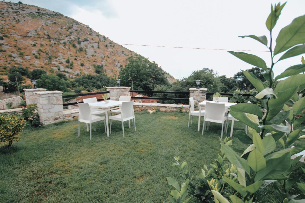 Hotel Bujtina Maria Gjirokastra Zewnętrze zdjęcie