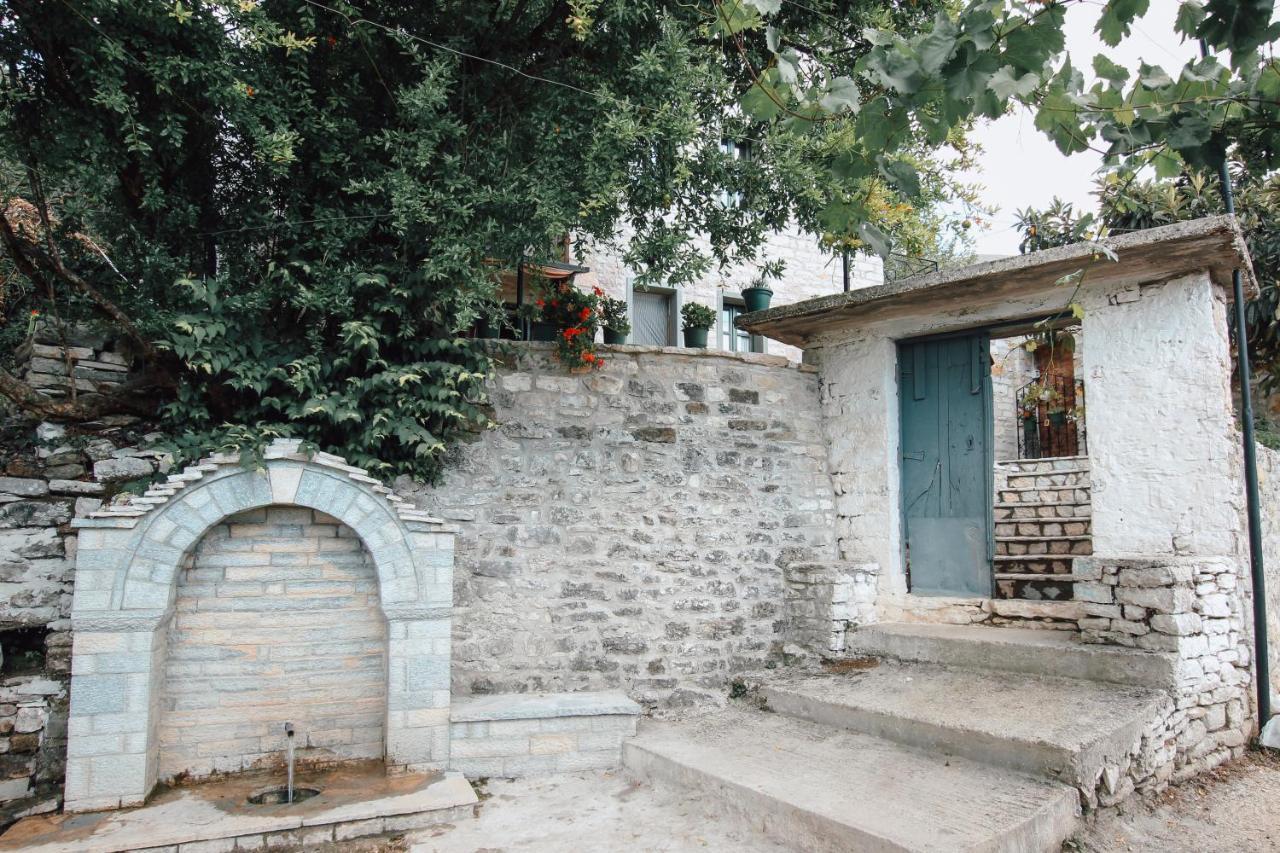Hotel Bujtina Maria Gjirokastra Zewnętrze zdjęcie