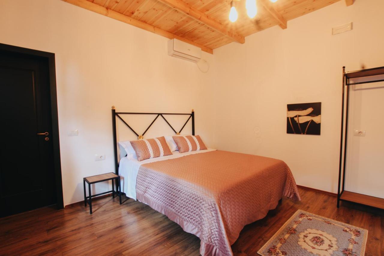 Hotel Bujtina Maria Gjirokastra Zewnętrze zdjęcie